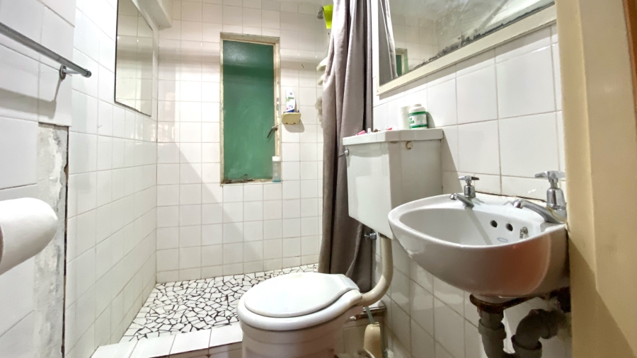 4 Bedroom Property for Sale in Laaiplek Western Cape